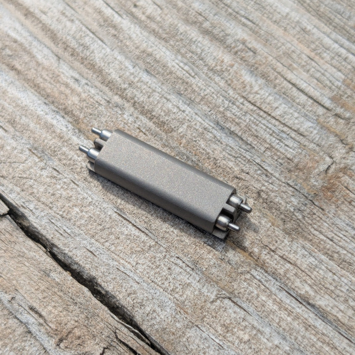 SCOUT Titanium Link in Grade 5 titanium.